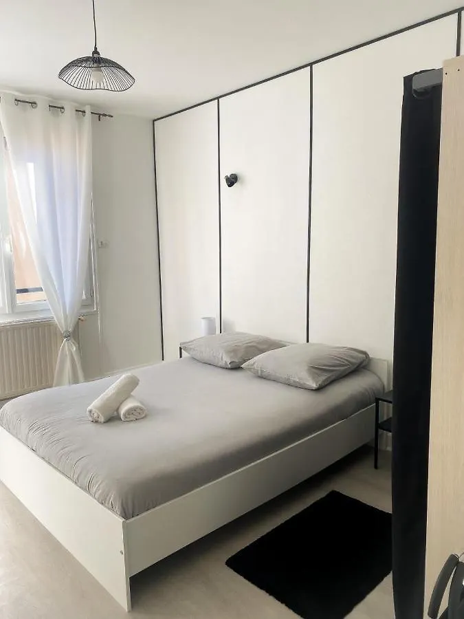 L'Appartement - Le Luxe Vichy Apartmán